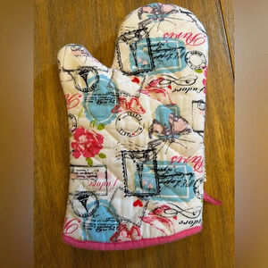 Cooksmart Paris France Oven Mitt